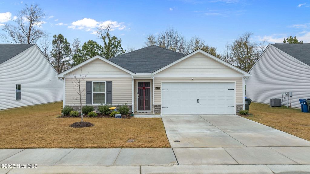Photo of 1423 N Wilshire Court, Kinston, NC 28504 (MLS # 100545023)