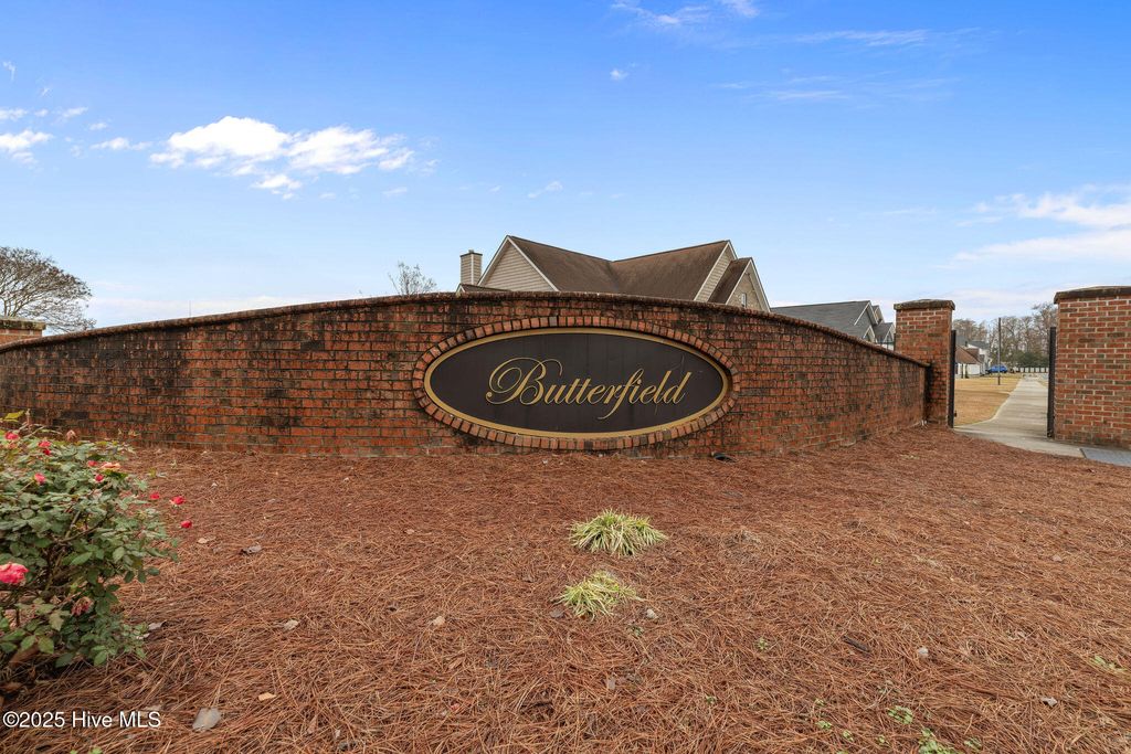 Photo of 1423 N Wilshire Court, Kinston, NC 28504 (MLS # 100545023)