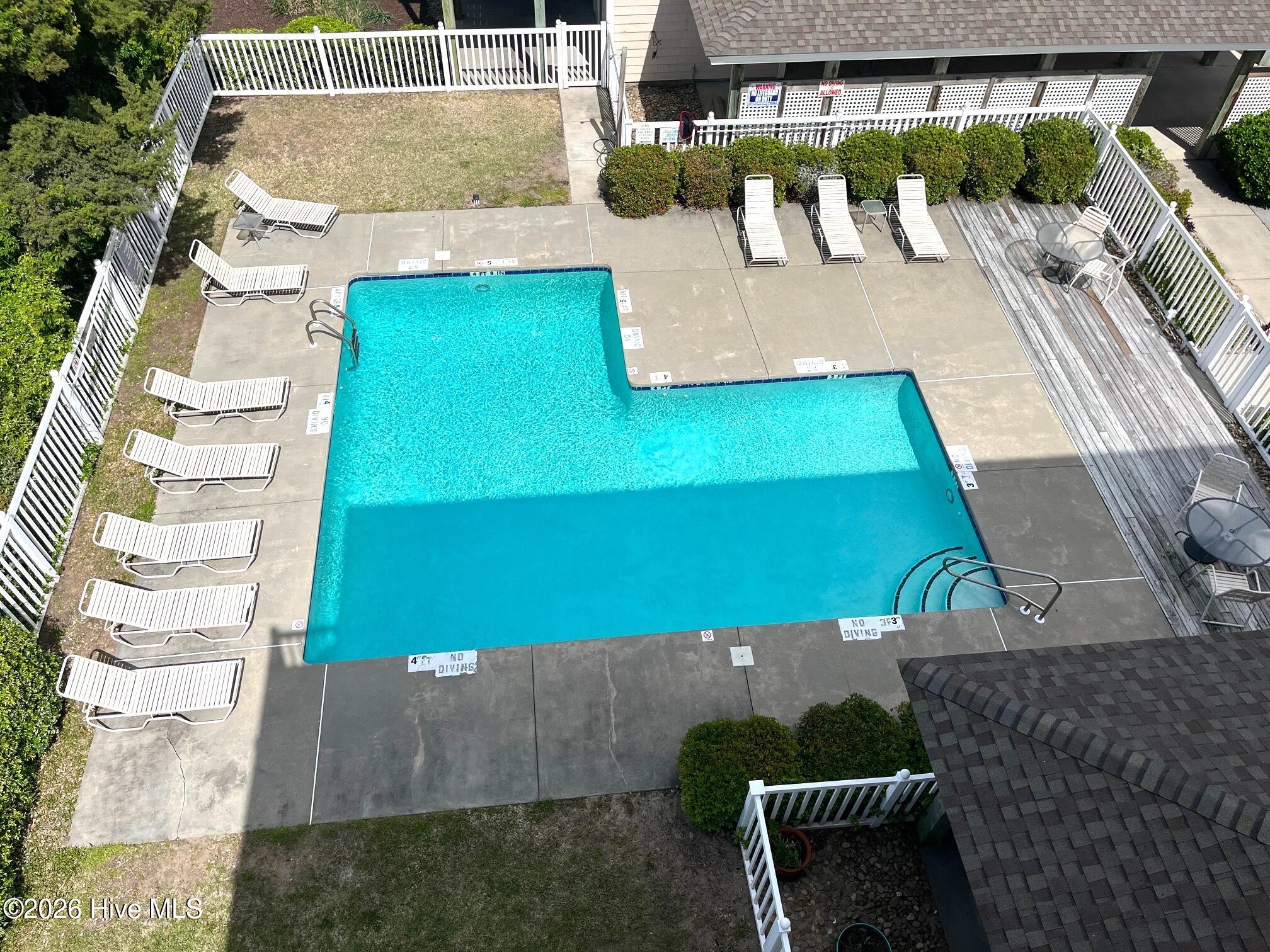 112 Oakleaf Drive 1003-A