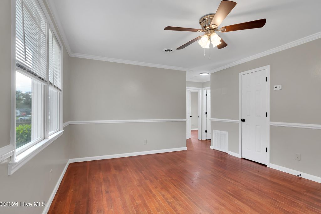 Photo of 1001 Davis Street, Jacksonville, NC 28540 (MLS # 100563647)