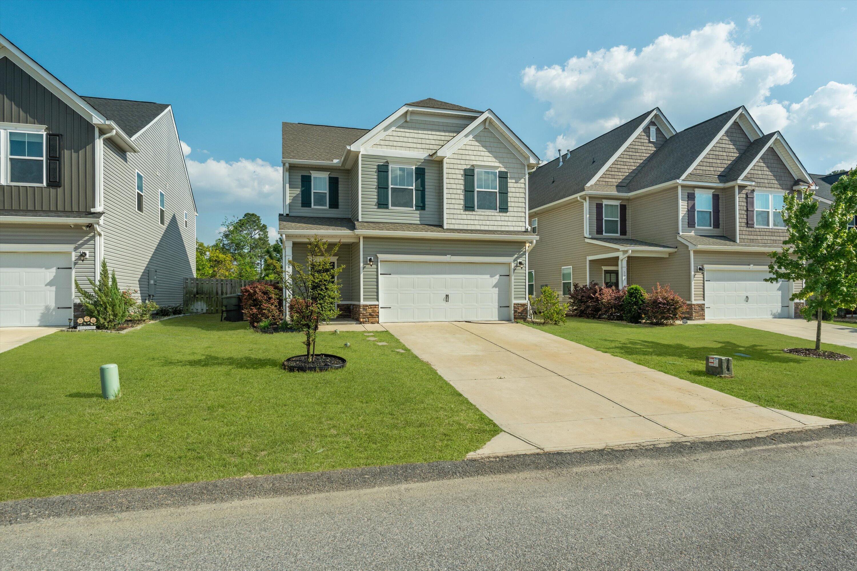 596 Count Fleet Court