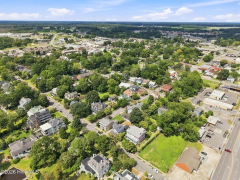 Tiny photo for 524 W Main Street, Washington, NC 27889 (MLS # 100602609)