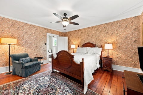 Tiny photo for 524 W Main Street, Washington, NC 27889 (MLS # 100602609)