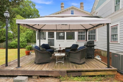 Tiny photo for 524 W Main Street, Washington, NC 27889 (MLS # 100602609)