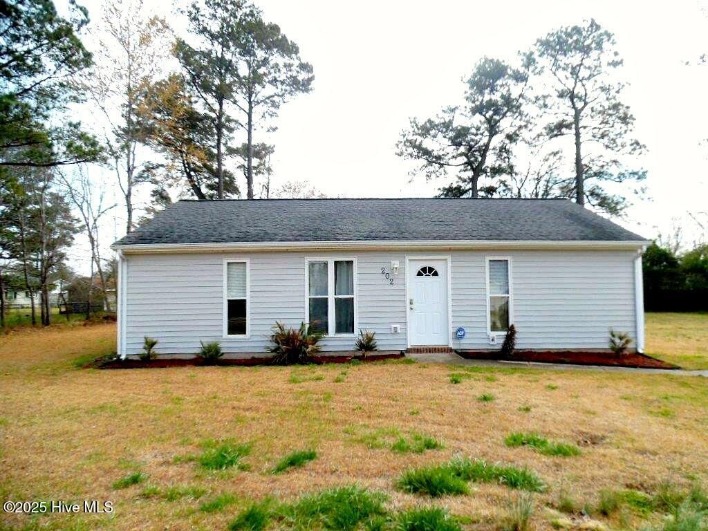 Photo of 202 Sandy Drive, Jacksonville, NC 28546 (MLS # 100545900)