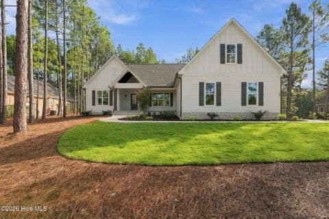 Photo of 198 Banbridge Drive, Seven Lakes, NC 27376 (MLS # 100604222)