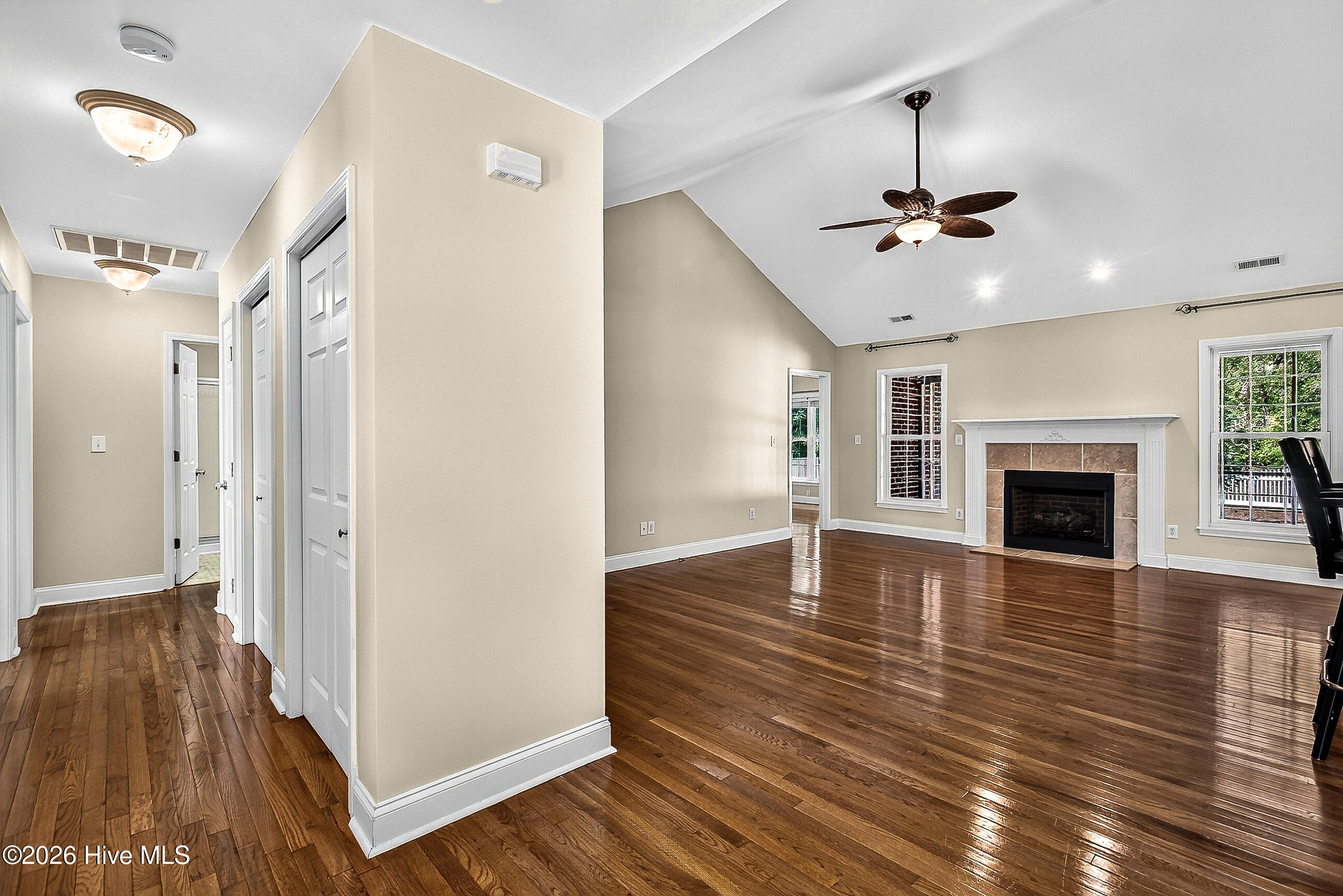 519 Carriage Lane