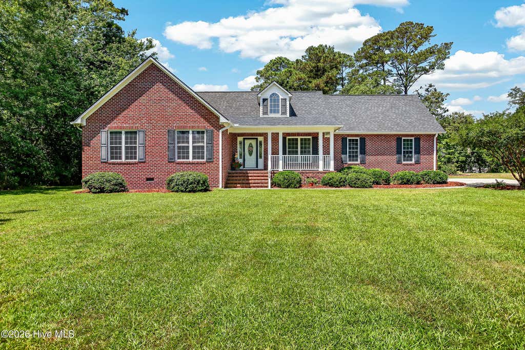 Photo of 519 Carriage Lane, Jacksonville, NC 28540 (MLS # 100588216)