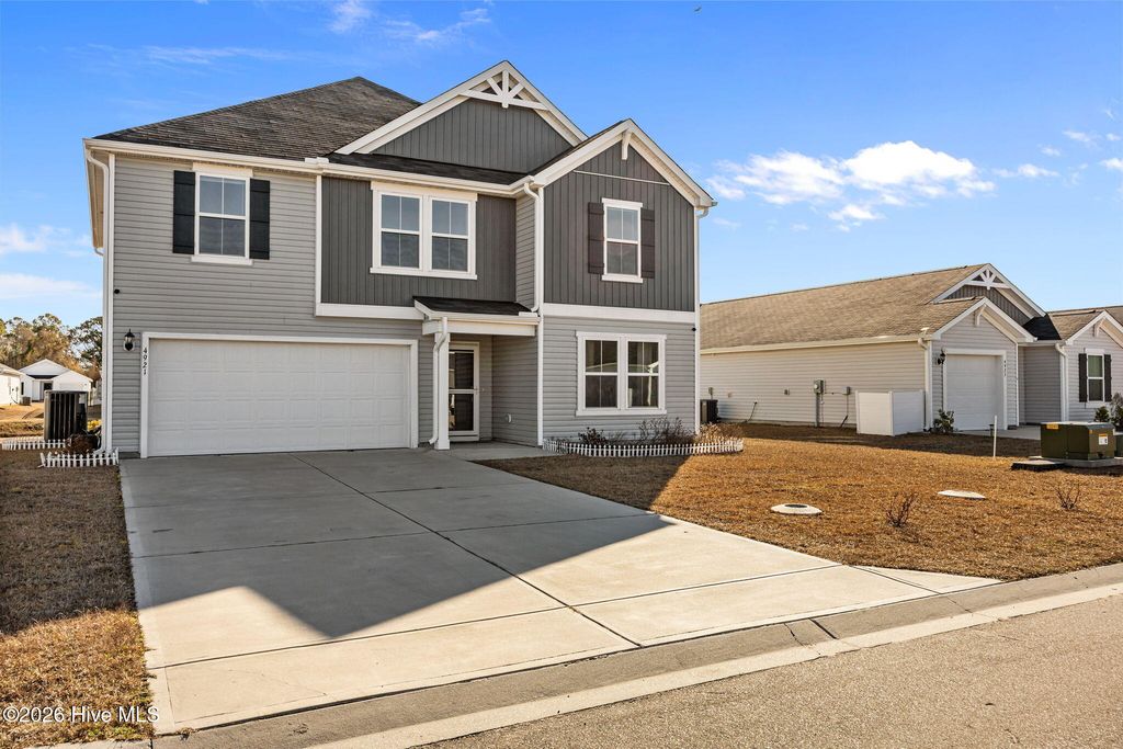 Photo of 4921 Abbington Oaks Way SE, Southport, NC 28461 (MLS # 100549806)