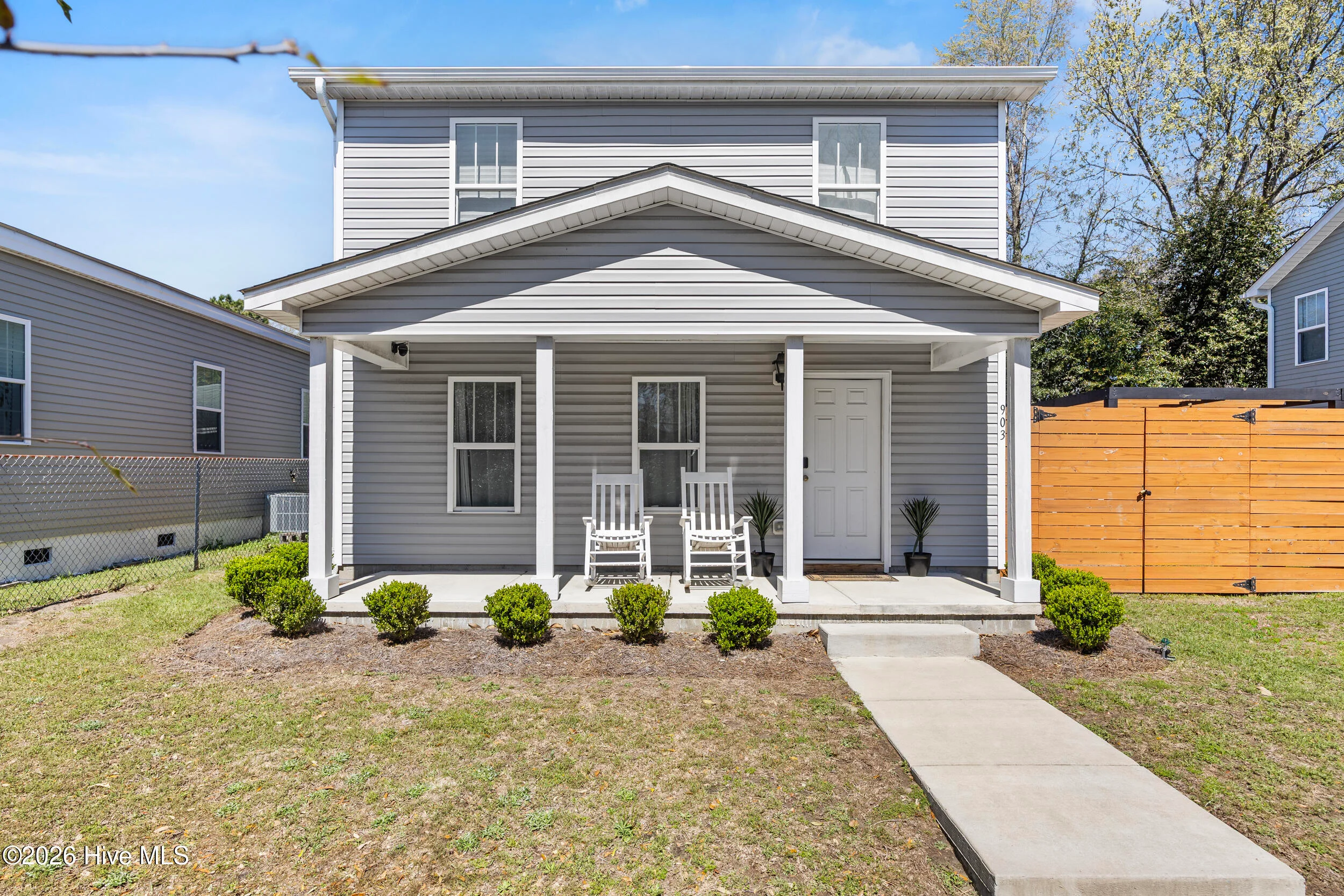 903 Walnut Street