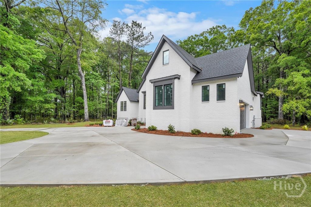 Photo of 712 Southbridge Boulevard, Savannah, GA 31405 (MLS # SA353255)