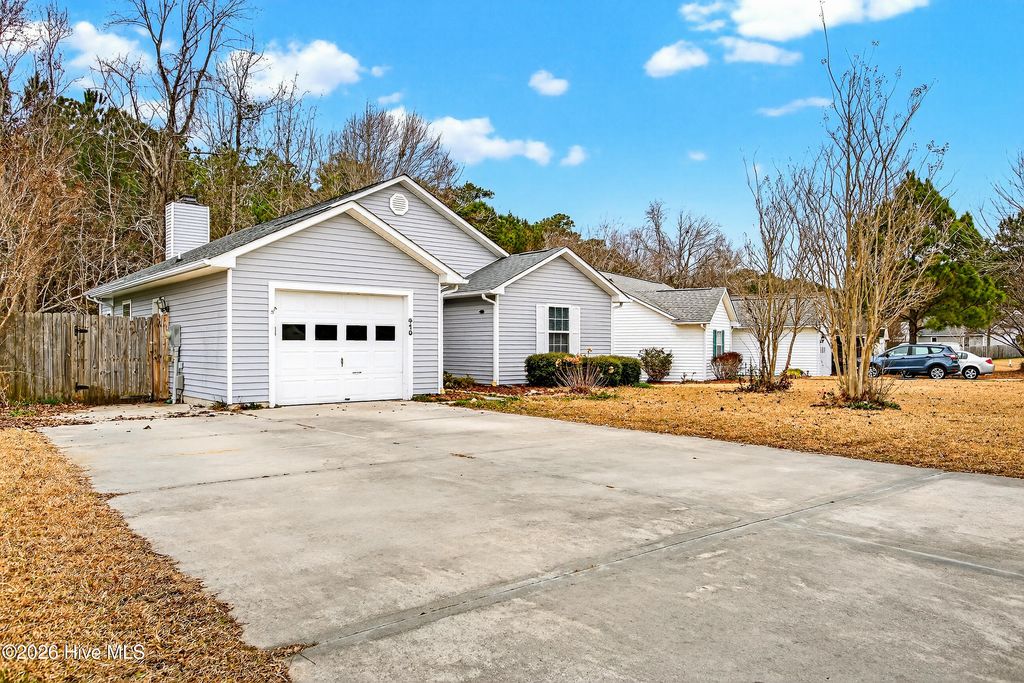 Photo of 410 Holly Lane, Swansboro, NC 28584 (MLS # 100549827)