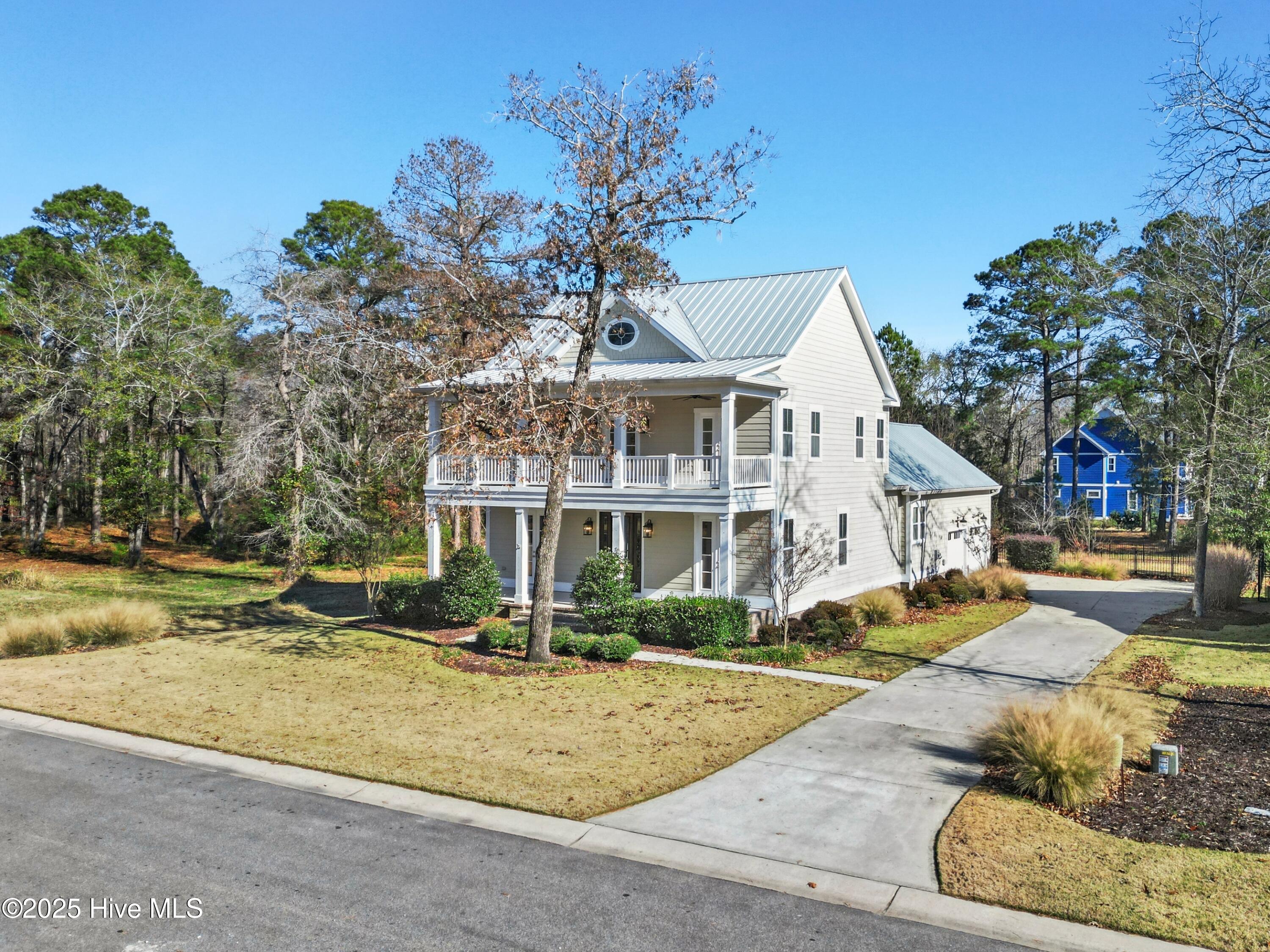 3834 Crab Catcher Loop NE