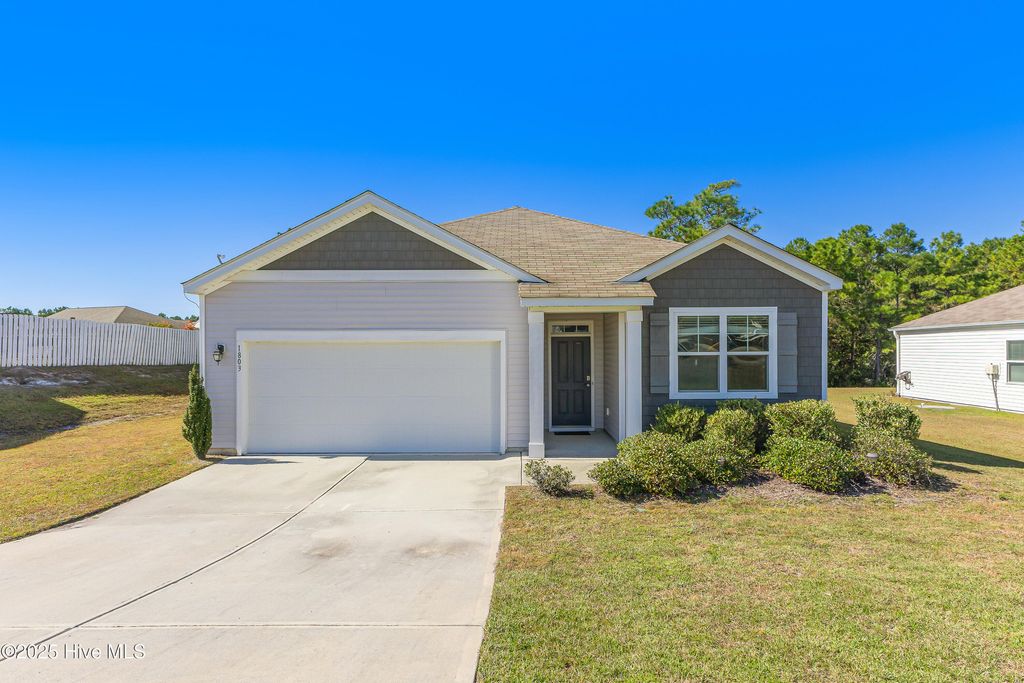 Photo of 1803 St Patricks Court SE, Bolivia, NC 28422 (MLS # 100538359)