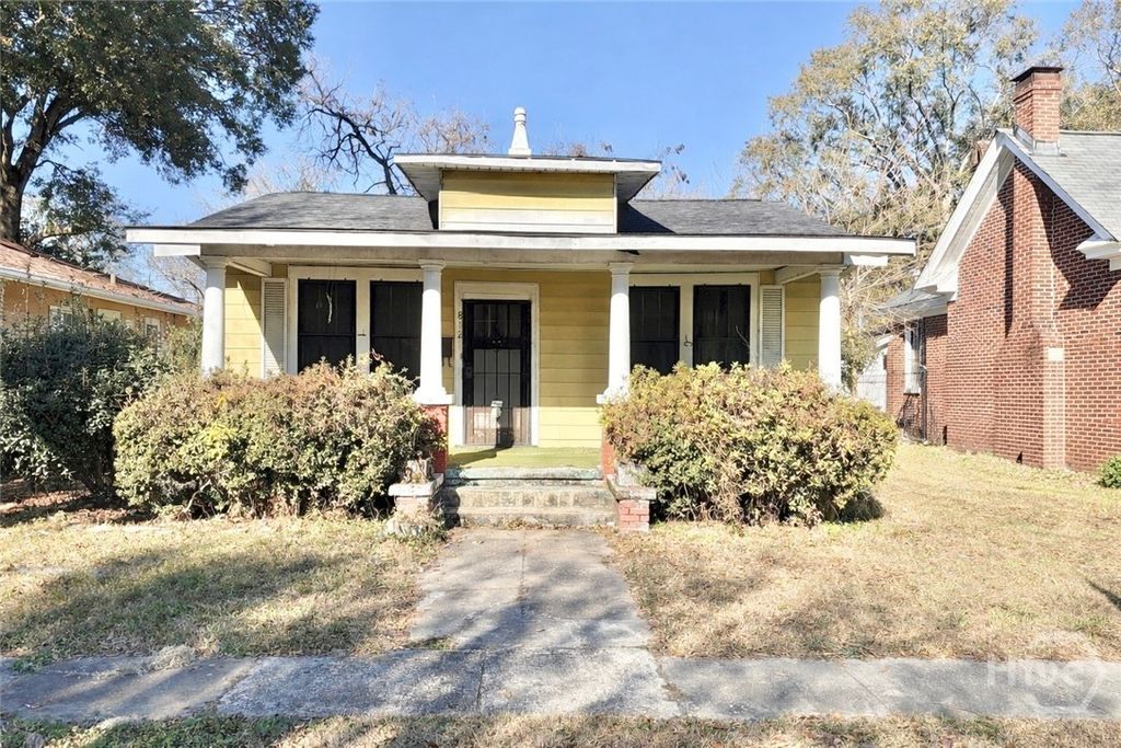Photo of 812 E 32nd Street, Savannah, GA 31401 (MLS # SA348477)