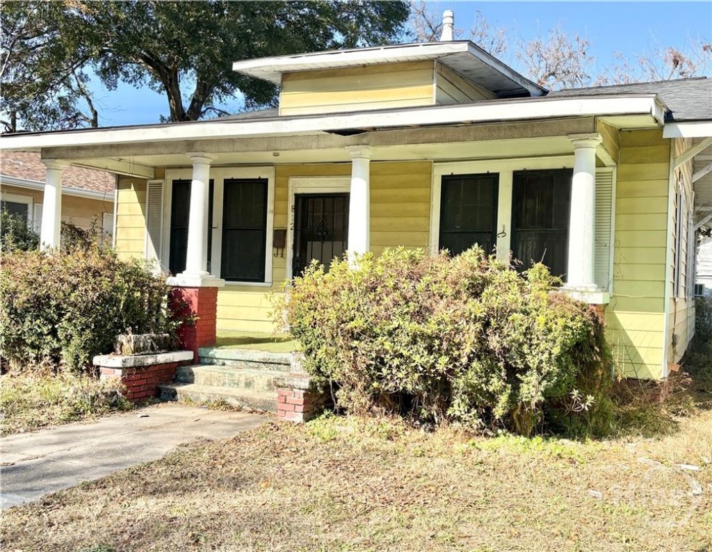 Photo of 812 E 32nd Street, Savannah, GA 31401 (MLS # SA348477)