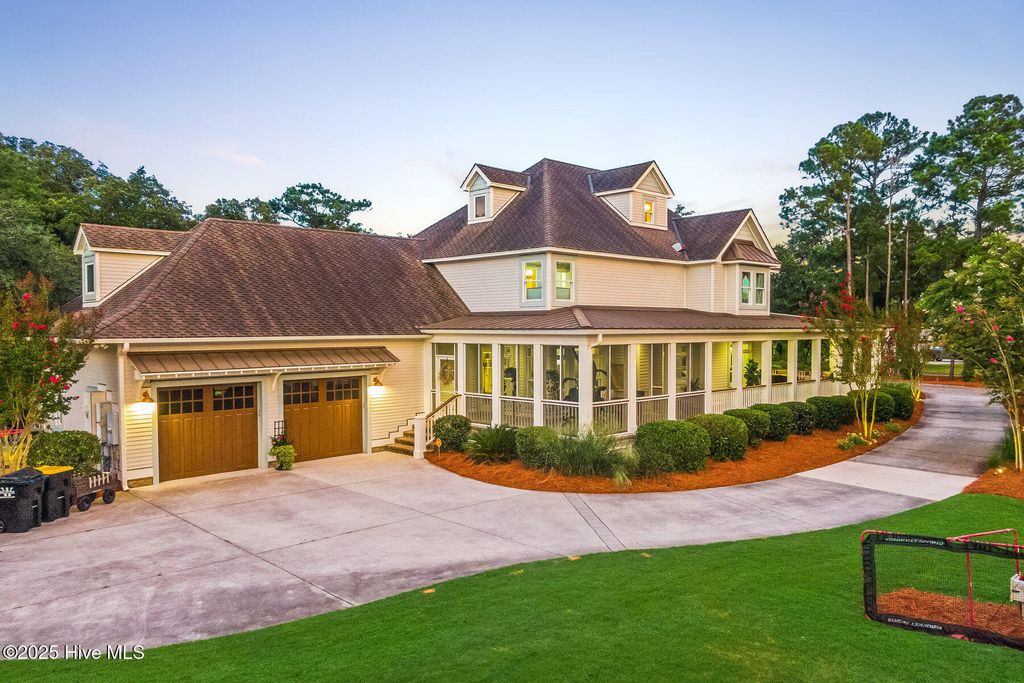 Photo of 110 Seven Oaks Court, Hampstead, NC 28443 (MLS # 100521788)