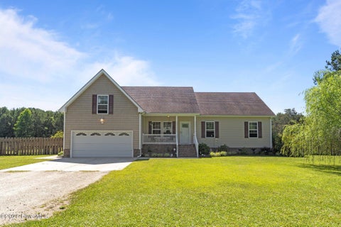 Photo for 351 NW Backwoods Road