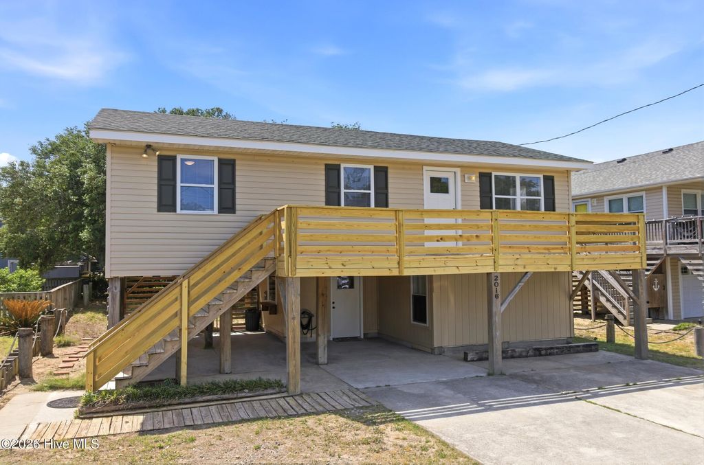 Photo of 2016 Newport News Street, Kill Devil Hills, NC 27948 (MLS # 100568796)