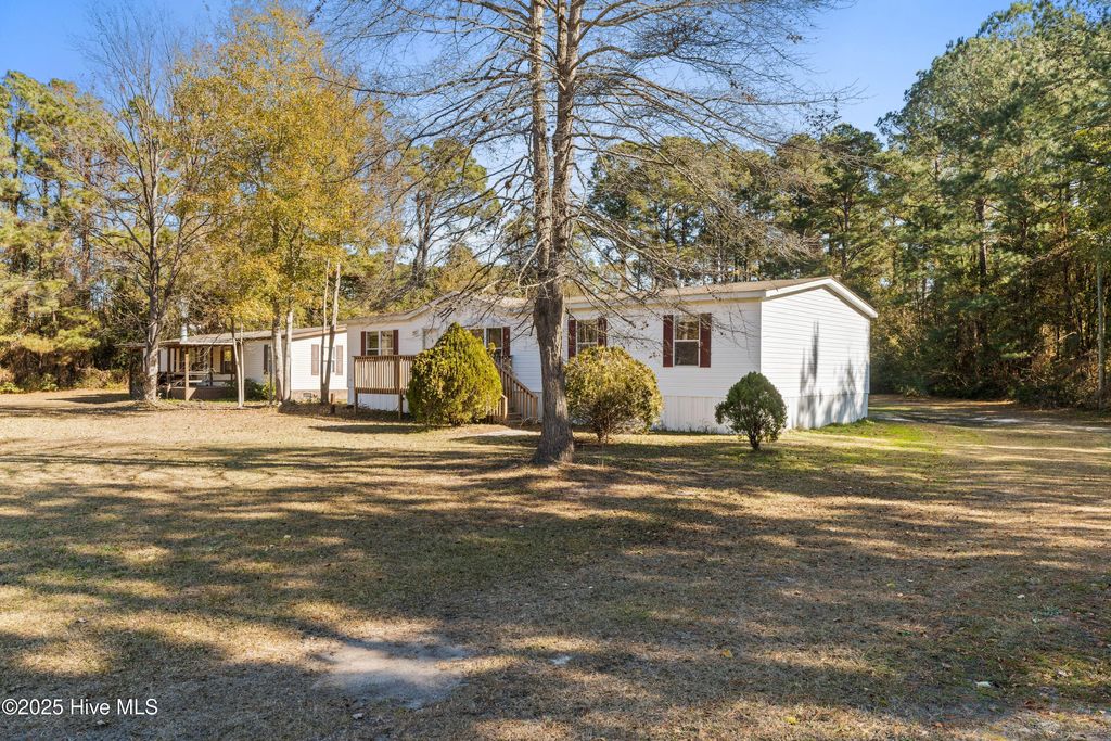 Photo of 780 Skipper Street NE, Leland, NC 28451 (MLS # 100547380)