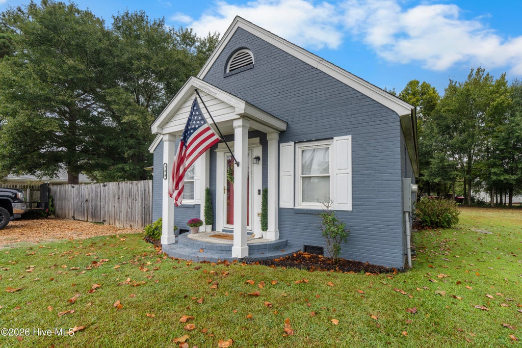 Photo of 109 N East Avenue, Oak City, NC 27857 (MLS # 100606149)
