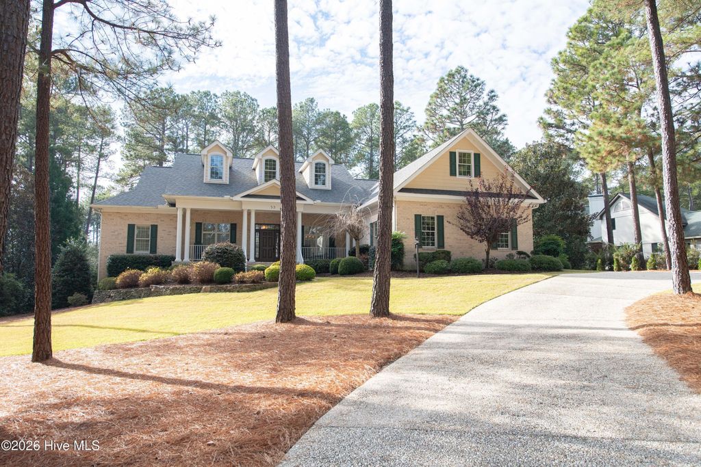 Photo of 53 Glasgow Drive, Pinehurst, NC 28374 (MLS # 100554612)