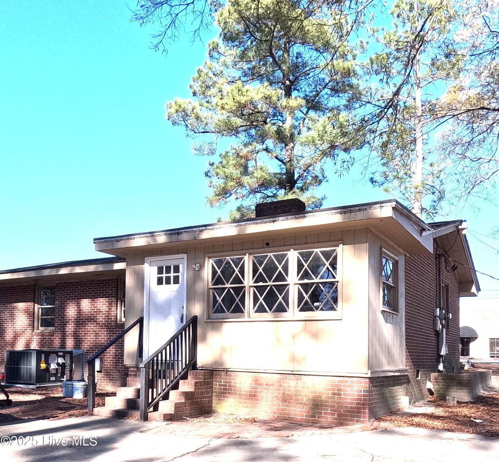 Photo of 2130 Nc 42 Highway E, Wilson, NC 27893 (MLS # 100545925)