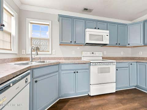 Tiny photo for 228 Smallwood Road, Hubert, NC 28539 (MLS # 100590585)