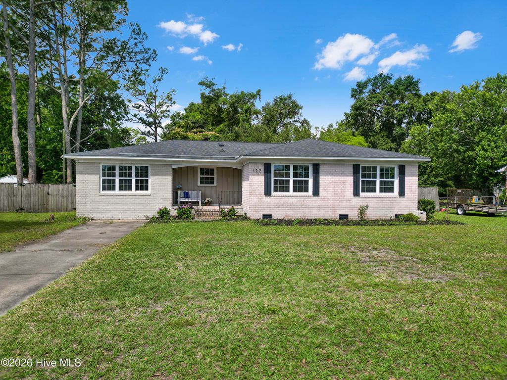 Photo of 122 Spartan Road, Wilmington, NC 28405 (MLS # 100579064)