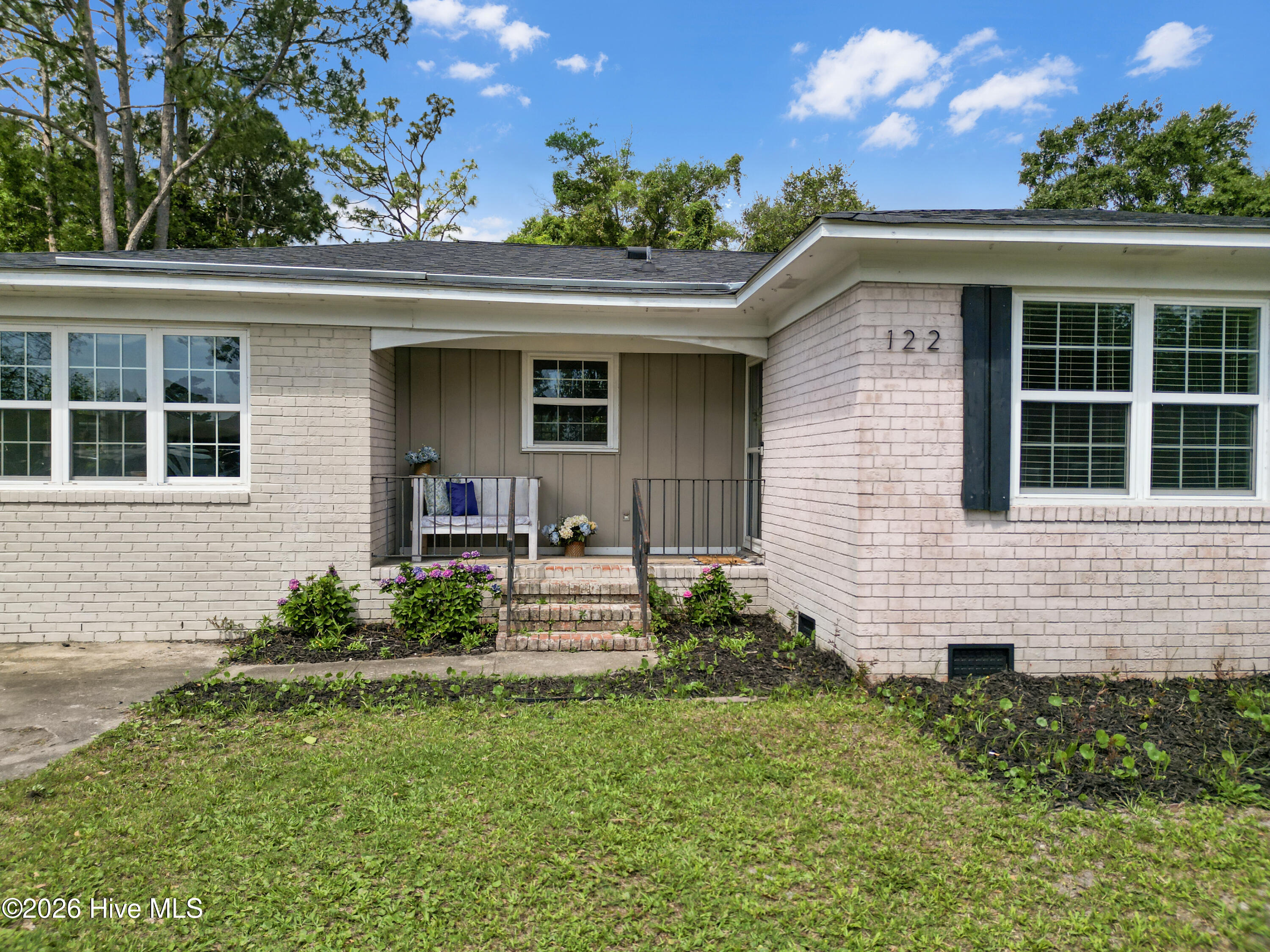 122 Spartan Road