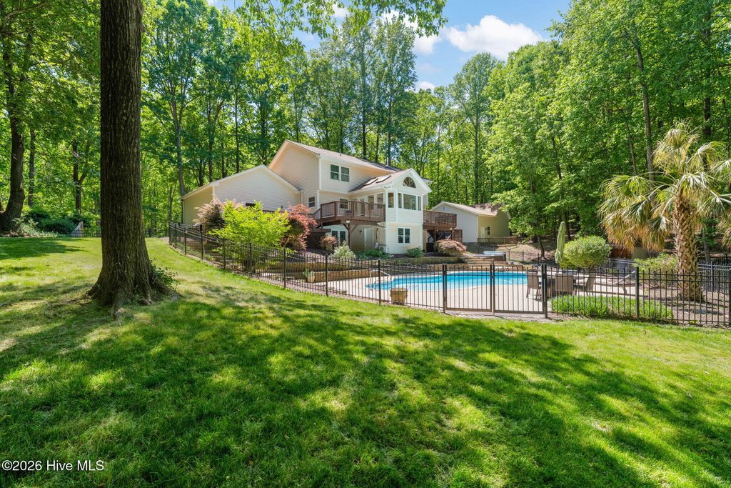 Photo of 5016 Elkwood Court, Raleigh, NC 27613 (MLS # 100565254)
