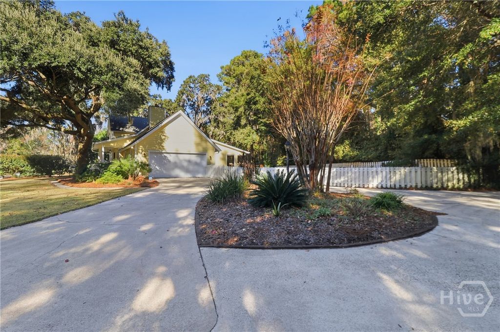 Photo of 2 Landon Lane, Savannah, GA 31410 (MLS # SA345778)