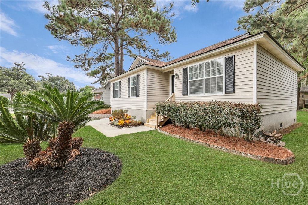 Photo of 105 Crossover Lane, Savannah, GA 31410 (MLS # SA357188)