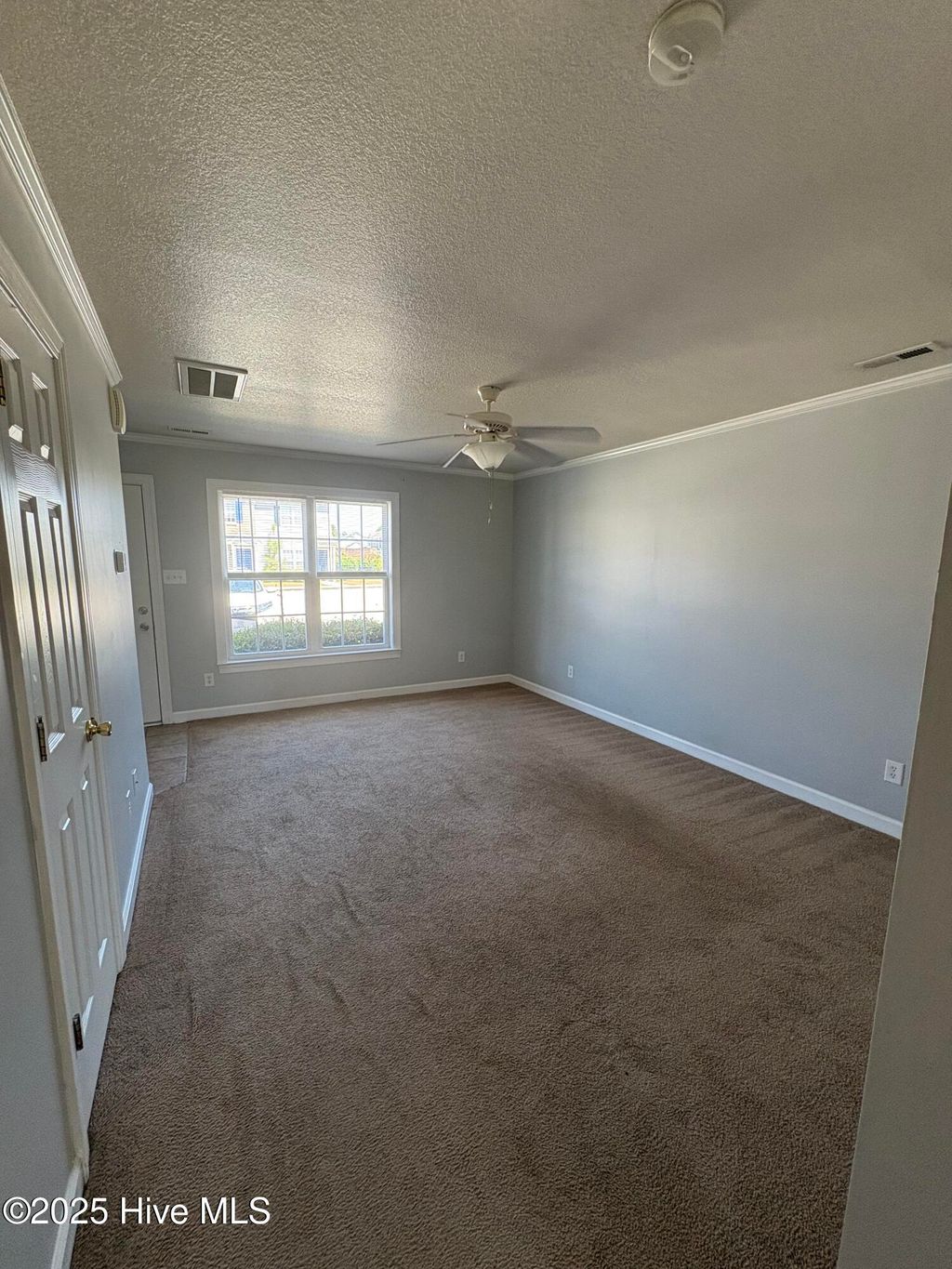 Photo of 103 Bridgewood Drive, Jacksonville, NC 28546 (MLS # 100557038)