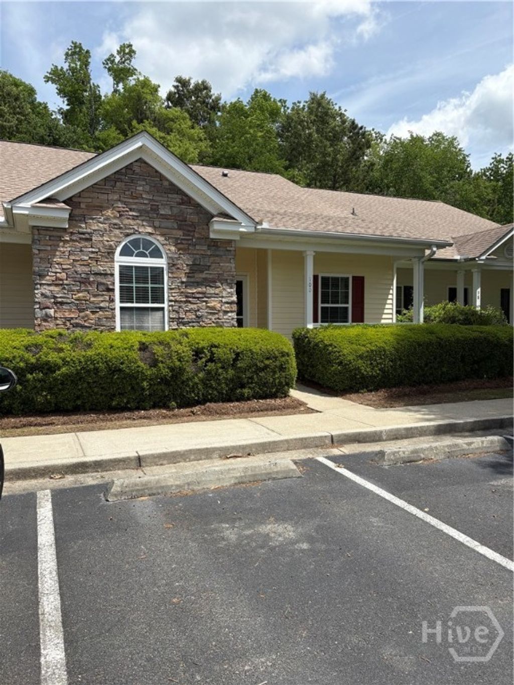 Photo of 100 Travertine Circle, Savannah, GA 31419 (MLS # SA353543)