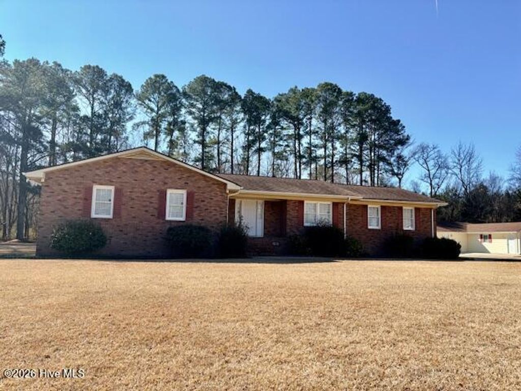 Photo of 1181 Institute Road, Kinston, NC 28504 (MLS # 100557345)