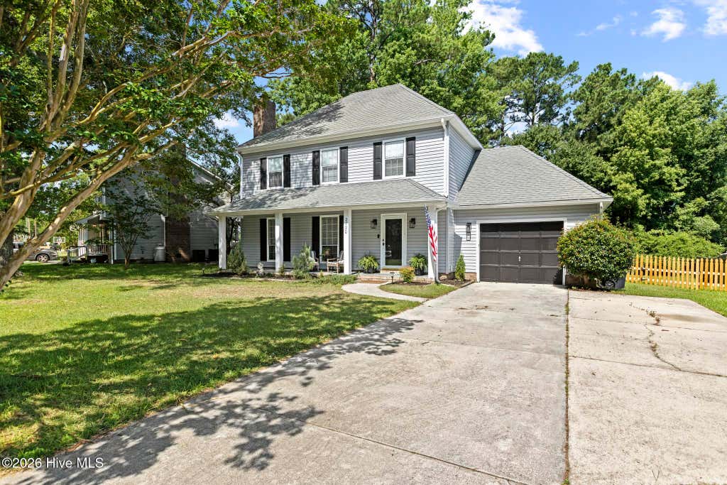 Photo of 2720 Northwoods Drive, Jacksonville, NC 28540 (MLS # 100591334)