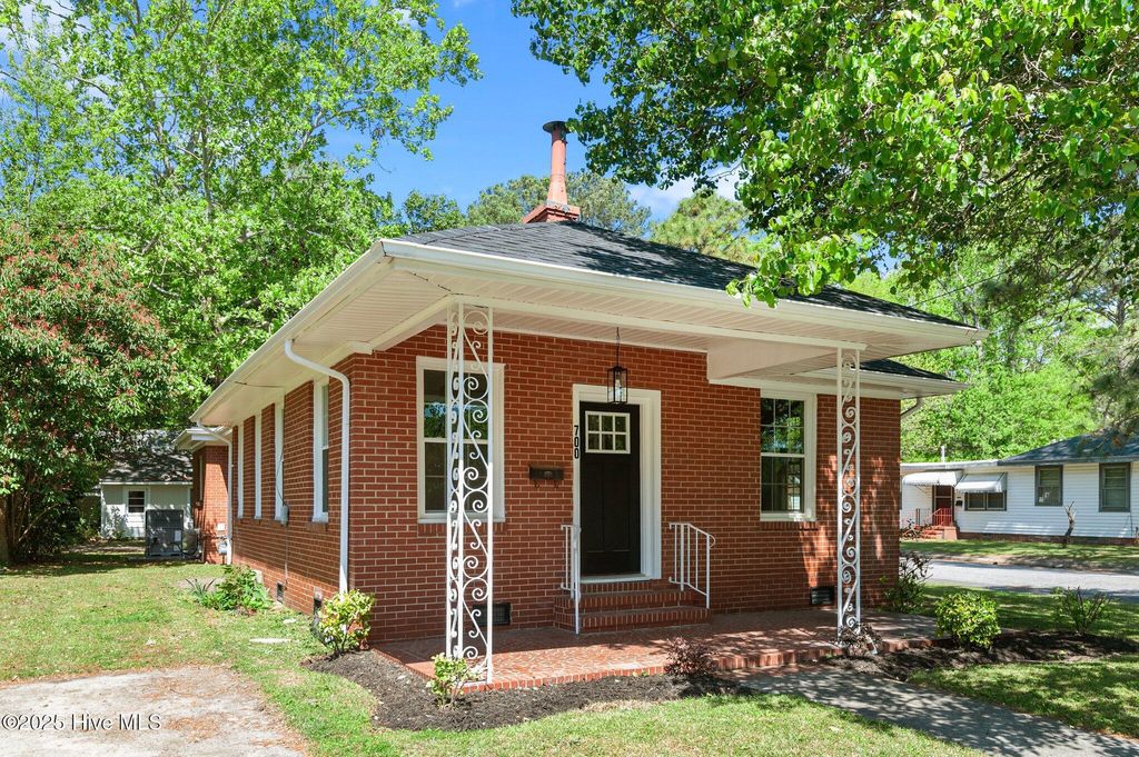 Photo of 700 S Pine Street, Rocky Mount, NC 27803 (MLS # 100547979)
