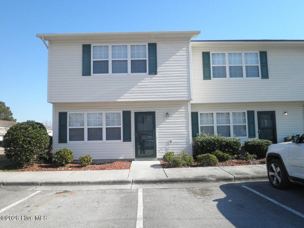 Photo of 84 Crush Court, Swansboro, NC 28584 (MLS # 100557446)