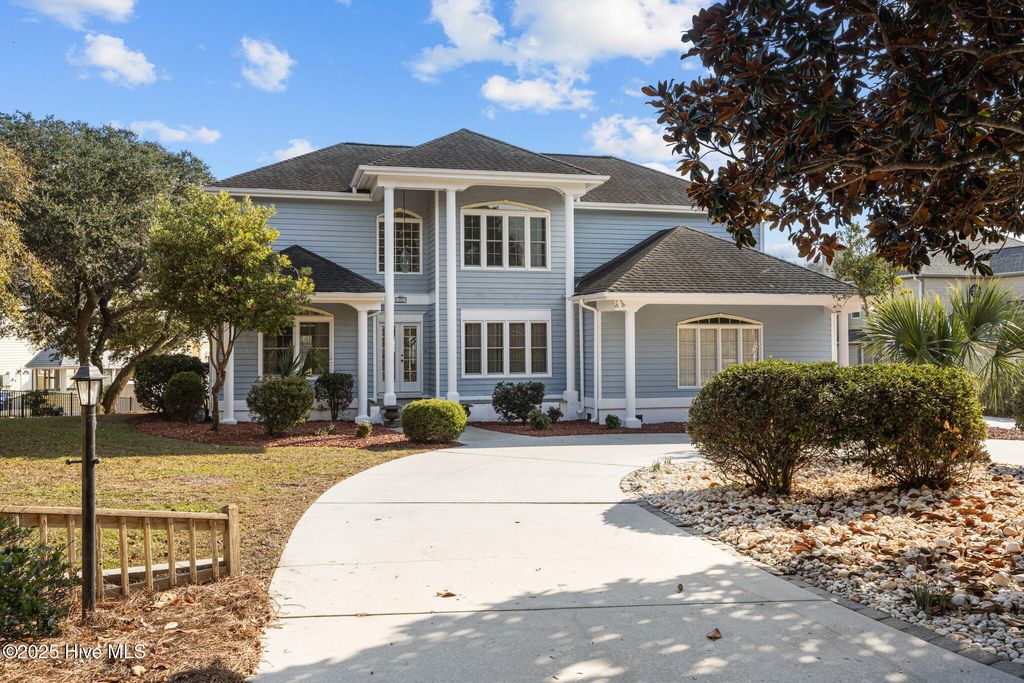 Photo of 203 Red Snapper Drive, Emerald Isle, NC 28594 (MLS # 100542960)