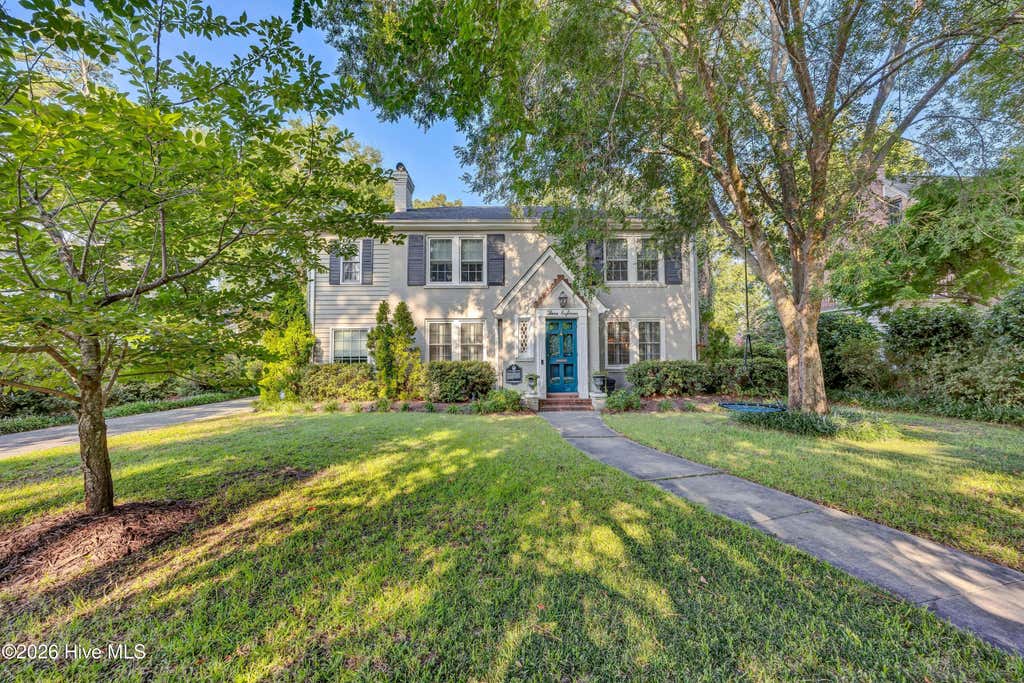 Photo of 318 Colonial Drive, Wilmington, NC 28403 (MLS # 100598017)