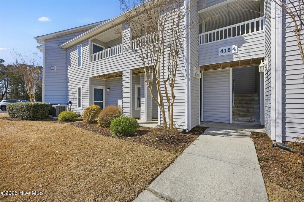 Photo of 4154 Breezewood Drive #Apt 101, Wilmington, NC 28412 (MLS # 100554604)