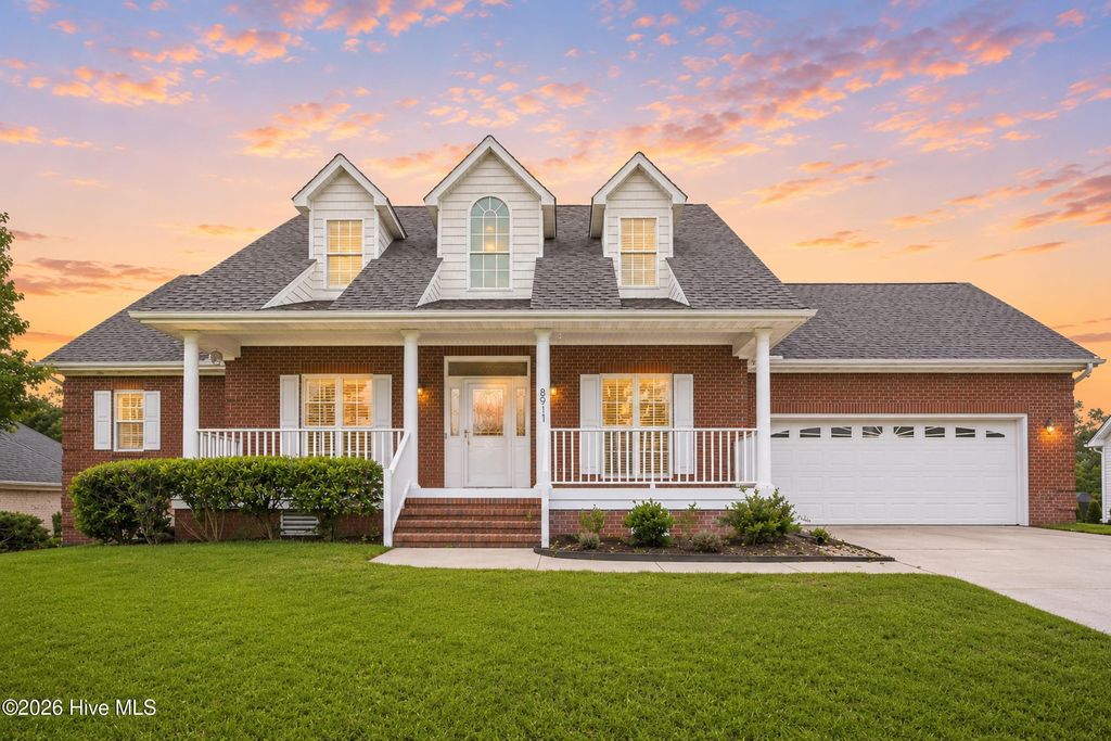 Photo of 8911 W Telfair Circle W, Wilmington, NC 28412 (MLS # 100573811)