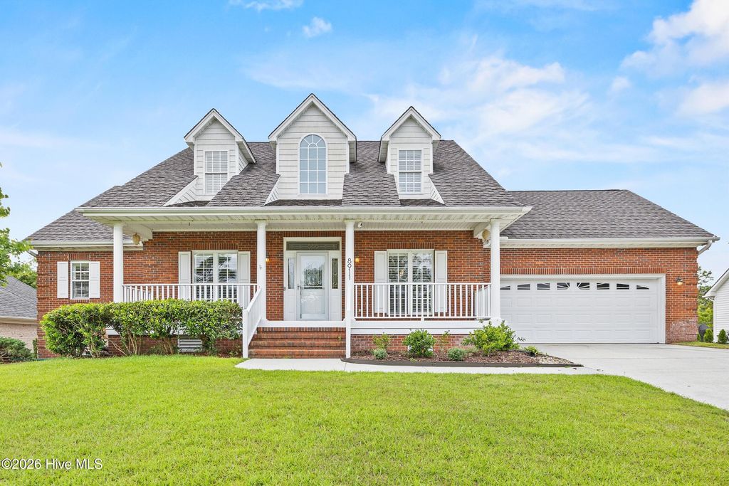 Photo of 8911 W Telfair Circle W, Wilmington, NC 28412 (MLS # 100573811)