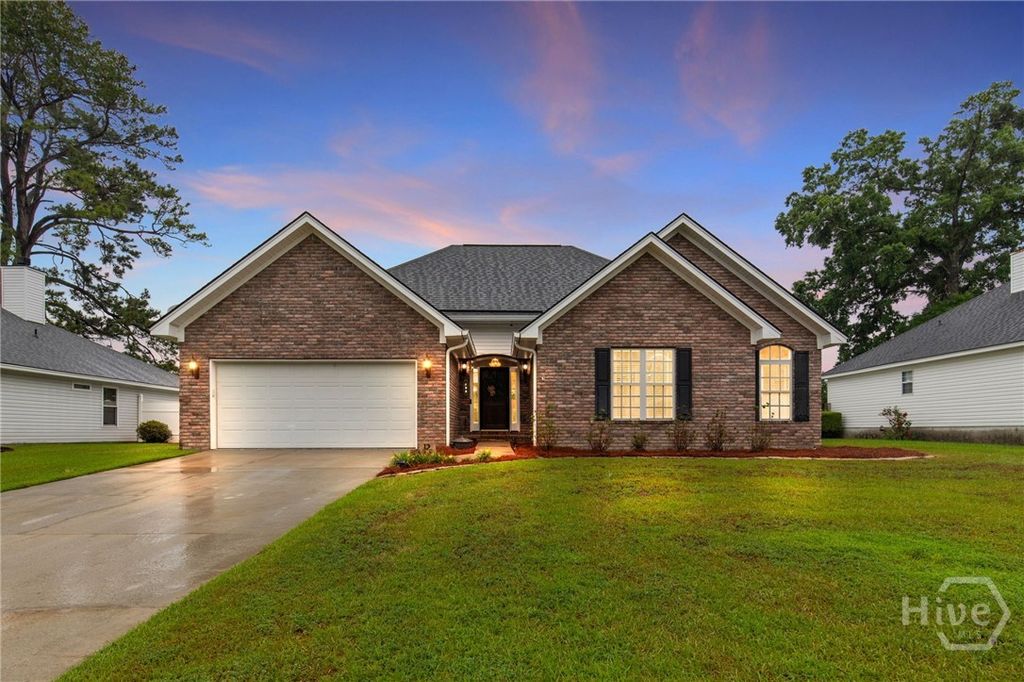 Photo of 233 Belle Grove Circle, Richmond Hill, GA 31324 (MLS # SA355196)