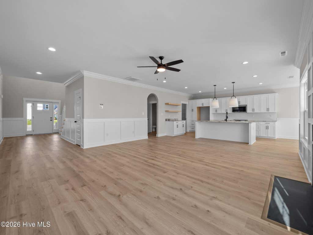 Photo of 289 E Ivybridge Drive, Hubert, NC 28539 (MLS # 100599451)