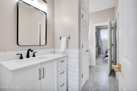 Tiny photo for 120 Inlet Point Drive, Wilmington, NC 28409 (MLS # 100557608)