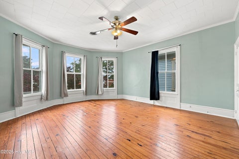 Tiny photo for 403 N Market Street, Washington, NC 27889 (MLS # 100599746)