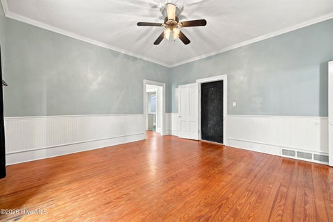 Tiny photo for 403 N Market Street, Washington, NC 27889 (MLS # 100599746)