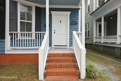 Tiny photo for 403 N Market Street, Washington, NC 27889 (MLS # 100599746)